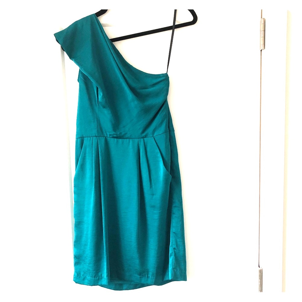 BCBGeneration one-shoulder cocktail dress